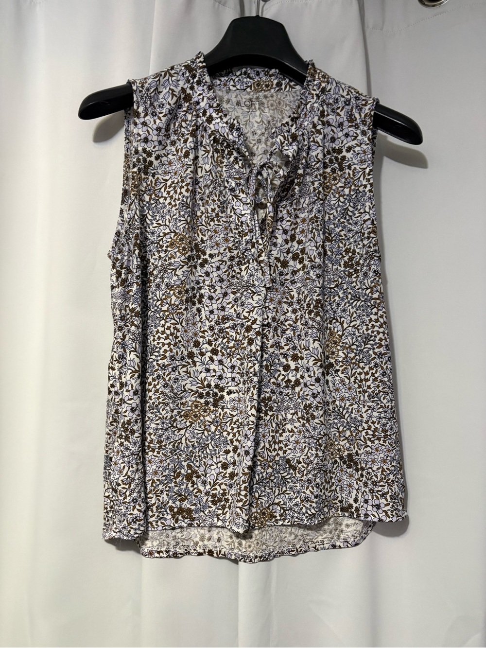 LOFT Sleeveless Floral Tie-Neck Camisole - White & Brown